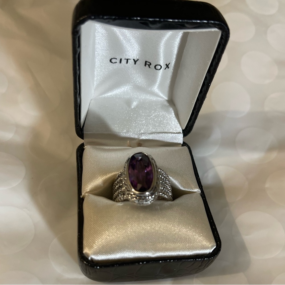 CITY ROX RING, BEAUTIFUL PURPLE WITH SILVER STYLE ROPE, SIZE 7 & 8,